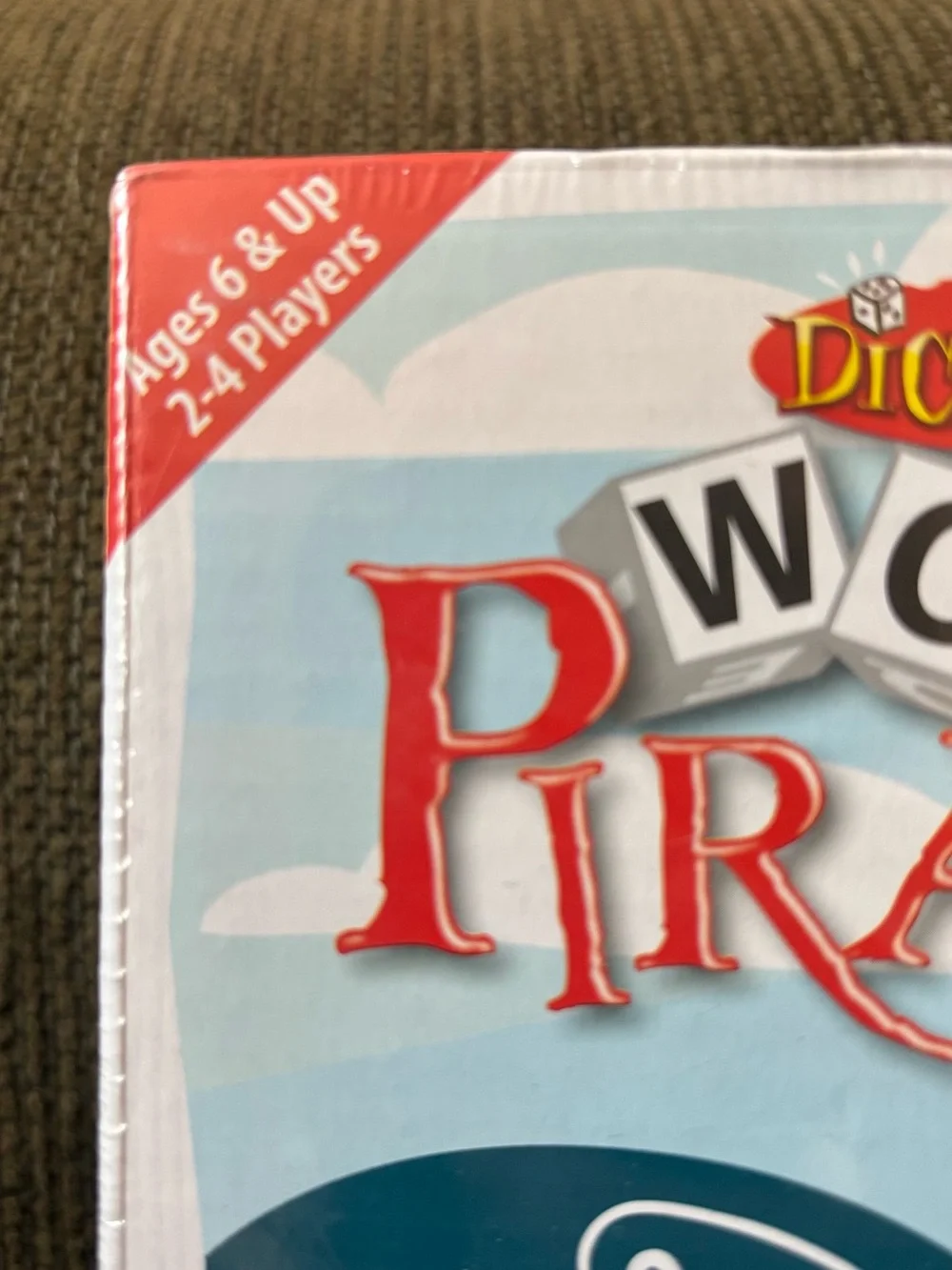 Dicecapades! Word Pirates! Board game NWT